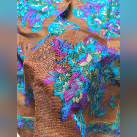 Challis by Berkshire vintage brown bright blue lavender floral scarf acrylic - Picture 2 of 7